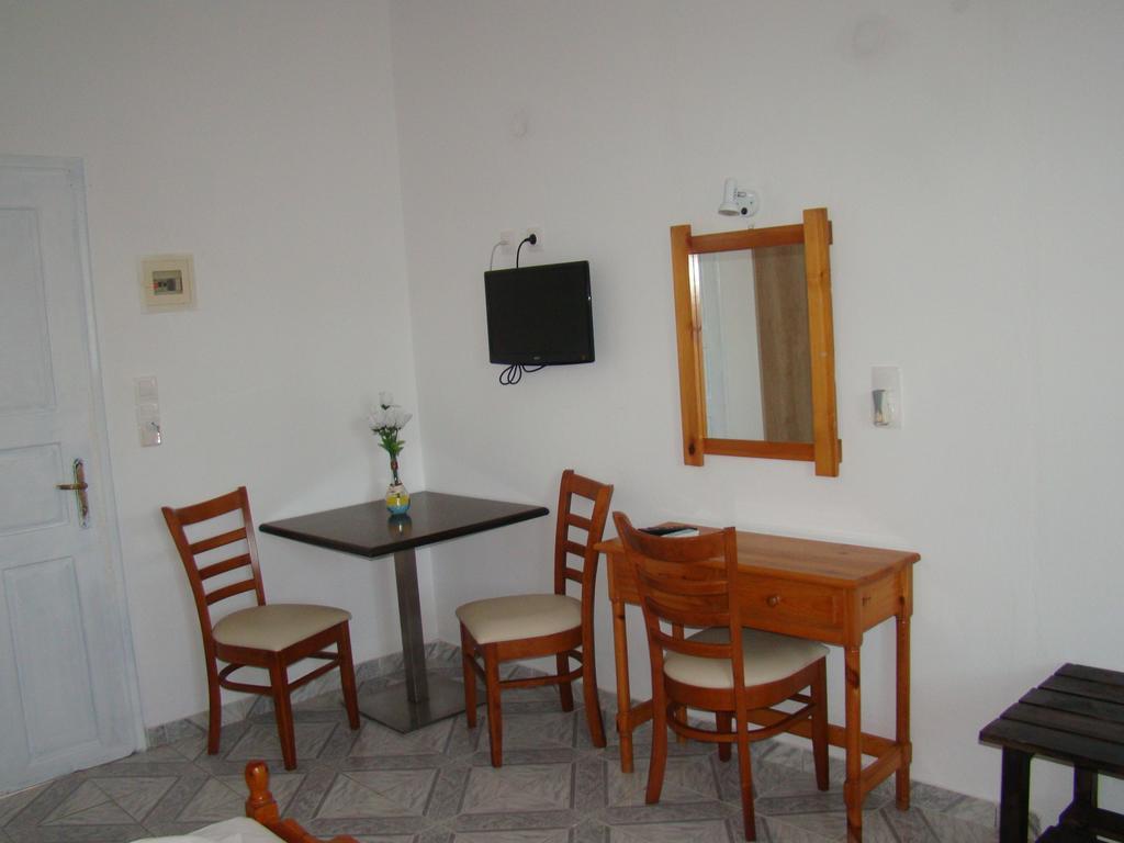 Valentino Villas Perissa  Exterior foto